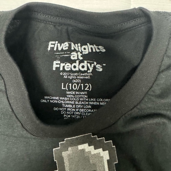 🌵 Five nights at Freddy’s t-shirt - Picture 4 of 6